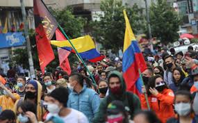 El pasado 15 de abril, el presidente colombiano presentó al congreso un proyecto de reforma tributaria. N Dczyvkijr 3m