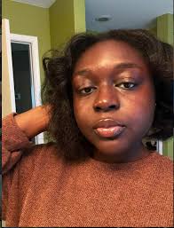 Looking for organized roommate at College Square