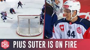 Suter is going to have a few lookers this free agent season. Blackhawks Sign Swiss Forward Pius Suter On Tap Sports Net