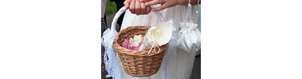 O coelhinho da páscoa está quase chegando e está trazendo super novidades para a cestas & regalos! Cestas Para Bodas Y Regalos Cesteria Gretel