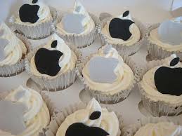 Epingle Par Nicole Fronerberger Sur Insolite Bon Gateau Cupcakes Pate A Sucre