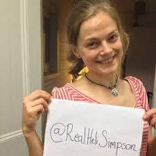Heli Simpson's Instagram, Twitter & Facebook