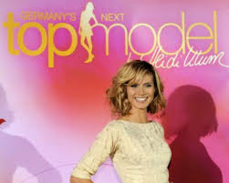Staffel von germany's next topmodel. Germanys Next Topmodel Heidi Schmeisst Mitjuroren Raus Gntm Stuttgarter Nachrichten