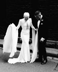Wedding photography is a genre that many new photographers try out, and it is a genre that many new photographers ultimately fail at or run from. The Best Wedding Photography Podcasts In 2021 Featured