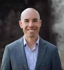 ALUMNI SPOTLIGHT 🌟🎉Tonight, October 28, 2025, with the first performance  this season of Bizet's Carmen at the Metropolitan Opera in New York, three  Seaver college graduates will display the fruits of their