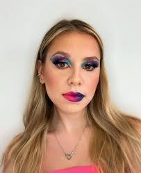 Jasmine Roach's Instagram, Twitter & Facebook