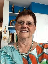 Karen Schimmel's Instagram, Twitter & Facebook