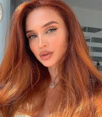 Ginger Rushing's Instagram, Twitter & Facebook