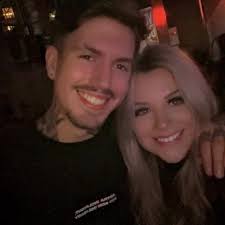 Emily Swearingen and Luke Bentley's Wedding Website