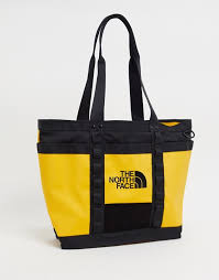 Zheltaya Sumka Tout V Stile Militari The North Face Fodesep Choose from a range of travel duffels, roller bags and weekend bags for short getaways, or shop sturdy bags and suitcases with wheels that are built for easy. fodesep