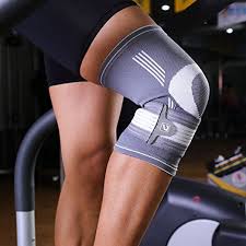 Amazon Com Liveup Sports Compression Knee Support Brace With Adjustable Elastic Bandage Straps Knee Support Braces Compression Stockings Medical Knee Support
