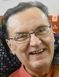 Kenneth Renner's Instagram, Twitter & Facebook