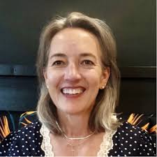 I've been thinking about acknowledging the door openers in my career: the  people who opened the door to organizations I've worked for. No reason to  wait longer... doing it now. I could