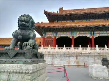 Isolation of rulers from the real world. | Trip.com Beijing