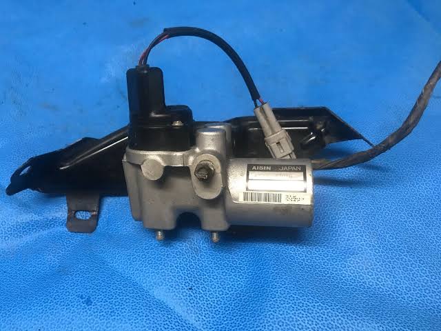 images?q=tbn:ANd9GcSQSSsgPzxoJeCtnNmg0h4