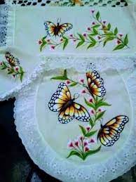 Pin De Maria Collantes En Proyectos Que Intentar Manualidades Juegos De Bano Juegos De Bano Navidenos Manteles Pintados En Tela