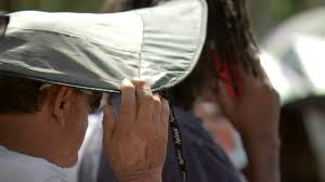 Houstonians wait outside in near-record heat to get help with essential  benefits from Social Security Administration offices
