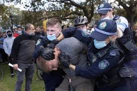 By richard baker, noel towell and simone fox koob. Covid Sydney Lockdown Protests People Converge On Cbd
