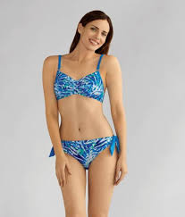 Les maillots amoena conviennent parfaitement aux dames n'ayant aucun rapport. Maillot De Bain Pour Prothese Mammaire A Acheter A Biganos Sur Le Bassin D Arcachon Vente Et Location De Materiel Medical Sur Le Bassin D Arcachon Medical Thiry Biganos