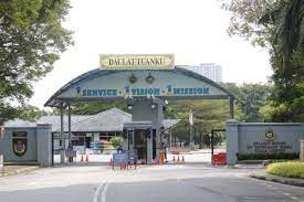 Pasukan tentera udara diraja persekutuan ditubuhkan pada 2 jun 1958 bertujuan memudahkan operasi 'royal air force' dalam mempertahankan tanah melayu. Mindef Malaysia Sur Twitter Perbarisan Perpindahan Permulaan Pangkalan Udara Kuala Lumpur Telah Diadakan Di Markas Pangkalan Udara Kuala Lumpur Perbarisan Ini Terdiri Daripada 15 Orang Pegawai Dan 250 Orang Anggota Lain Lain