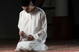 Allahummakfiny bikhalaalika 'an kharoomika waghniny bifadhlika artinya: Doa Pelunas Utang Yang Diajarkan Rasulullah Saw Kabar24 Bisnis Com
