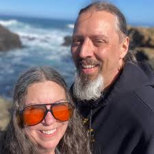 Are there campgrounds in the Carolinas where I can sleep without a tent?