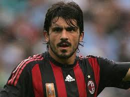 1978 in corigliano calabro, italië. Gennaro Gattuso Ist Eine Figur Aus Dem Neorealismus Des Fussballs Er Hat Alles Gewonnen Zwei Mal Die Champions League M Ac Mailand Champions League Champions