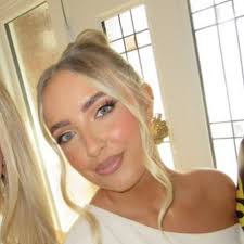 Beauty Above By Ellie