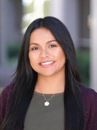 Lisa Mccurry's Instagram, Twitter & Facebook