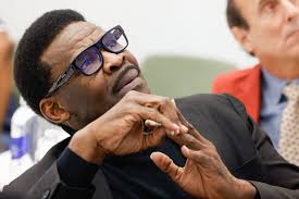 Watch: Michael Irvin releases surveillance video of him and woman at  Marriott hotel