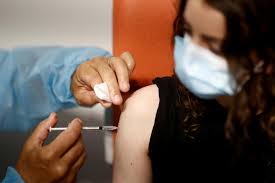 Griekenland is omringd door zee en bestaat uit duizenden eilanden. Frankrijk En Griekenland Verplichten Vaccinatie Voor Zorgver Het Belang Van Limburg Mobile