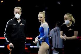 Turnster lieke wevers zal morgen toch in actie komen in de olympische meerkampfinale bij de vrouwen. Sanne Wevers Over Heisa Met Vader Soms Lukt Het Ook Even Niet Om Te Schakelen Andere Sporten Ad Nl