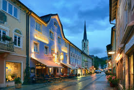 | towns/villages at the ski resort (distance from town center): Bespoke Holidays To Garmisch Partenkirchen Travel Without Borders