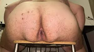 Superchub Riding an Alien Dildo a Big Butt Plug and Spreading His Hole: Gay  Porn