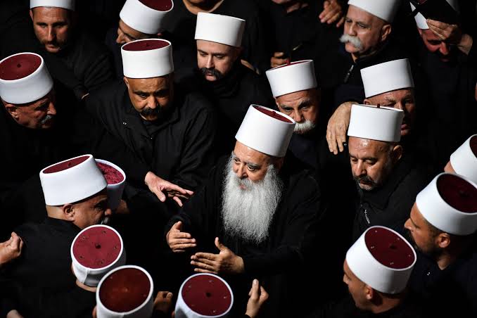 Quiénes son los drusos: la minoría religiosa que mantiene vínculos únicos con Israel y fue atacada por el nuevo gobierno en Siria - Infobae