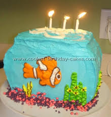 Edible fish in pond www.asweetdesign.info 818.363.9825. Coolest Aquarium And Fish Birthday Cake Ideas