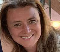 Welcome Jenny Schaefer, interim executive assistant to President Swallow •  Carthage College