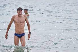 Nov 06, 2019 · of all the cycling disciplines, time trialists seem most obsessed with how equipment and setup affect their speed. Mercedes Benz Accompanies World Triathlon Champion Jan Frodeno Fascination Of Ironman Hawaii Daimler Global Media Site