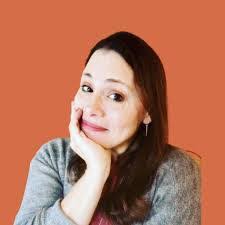 Deanna Geiger's Instagram, Twitter & Facebook