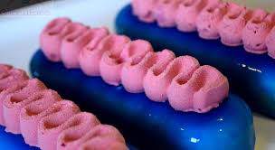 Entremet Mousse Passion Ganache Framboise Chocolat Blanc Graine D Epices