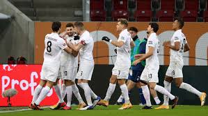 Facebook is showing information to help you better understand the purpose of a page. Viel Dramatik In Augsburg Richter Entreisst Schalke Den Sieg Kicker