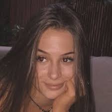 Jess Heath's Instagram, Twitter & Facebook