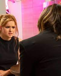 Special victims unit the darkest journey home (tv episode 2019) movies, tv, celebs, and more. Law Order Svu Season 21 Episode 2 Review The Darkest Journey Home Tv Fanatic