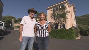 Je suis très fier d'elle (video). Avis Isabelle Et Jean Noel Corse Dans Bienvenue A L Hotel Sur Tf1 Bienvenue A L Hotel Nouveautes Tele Com