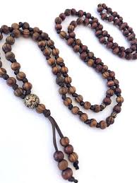 Collana In Legno D Oliva 108 Mala Collana Collana Lunga Pertinata Perline Di Mala Annodate Regali Di Yoga Perline Di Preghiera Buddista Mala Mala Necklace Long Necklace Necklace