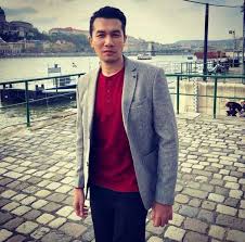 No synopsis yet for this movie, please check back later. Gambar Dan Biodata Ungku Ismail Aziz Jiwarosak