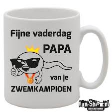 We hebben de beste cadeaus op een rijtje gezet. Fijne Vaderdag Papa Van Je Zwemkampioen Koffiemok Fun Shirt Nl