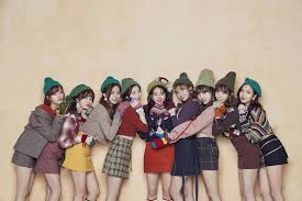 K Pop Twice Christmas Singer Women Warm Colors Asian 4k Wallpaper Hdwallpaper Desktop Merry Happy Twice Kpop Girls
