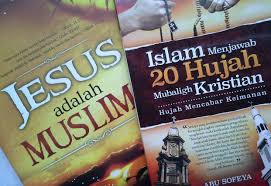 Adanya suatu ajaran (doktrin) yang harus dijalankan oleh setiap penganutnya. Memahami Hujah Jesus Adalah Muslim Projek Dialog