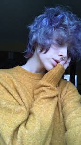 Get to know your own body and wash your hair as frequently as it needs it. I C A R U S Posts Tagged My Face Androgynous Hair Shot Hair Styles Aesthetic Hair